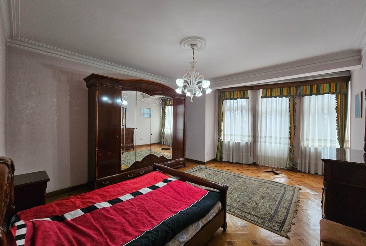 House for sale in the old part of Batumi
