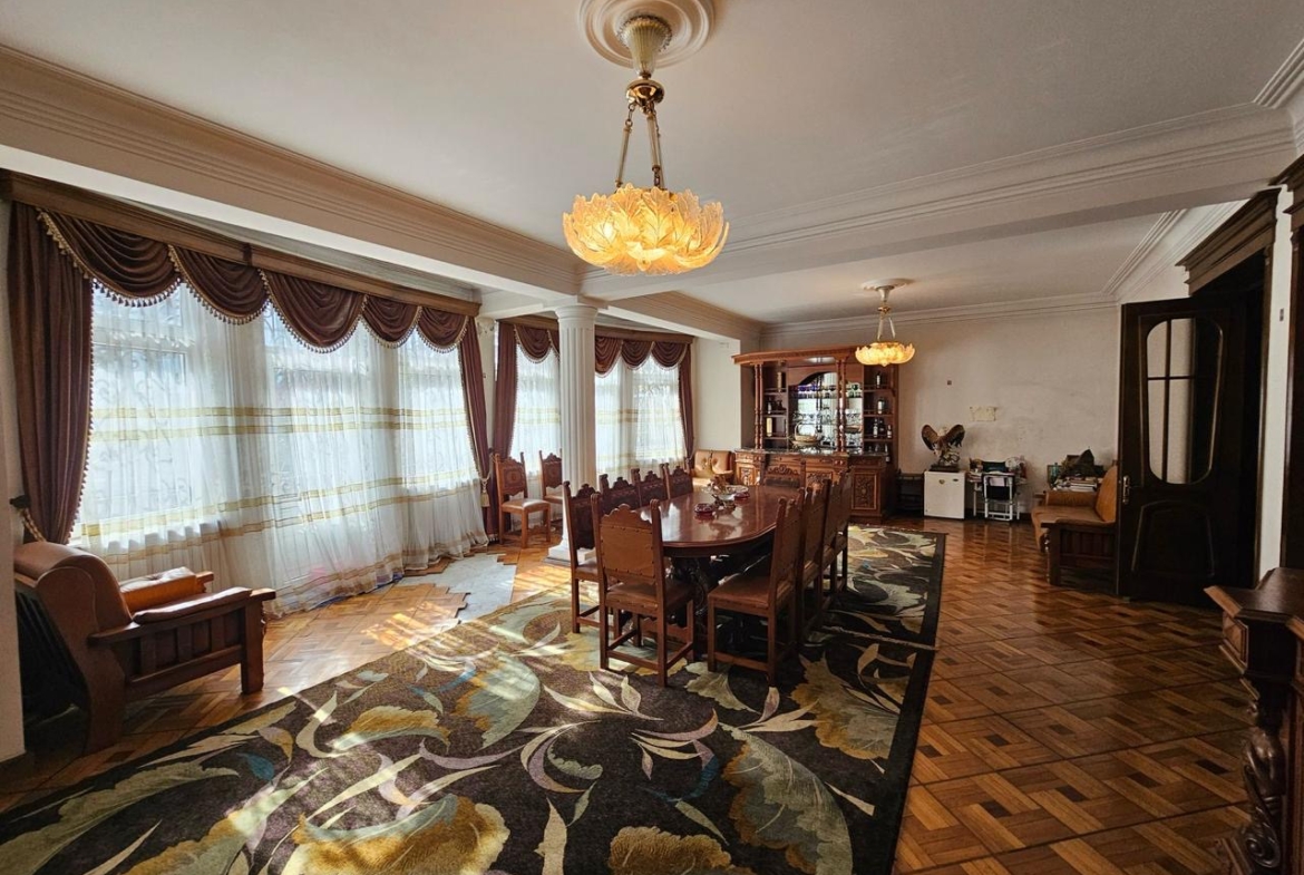 House for sale in the old part of Batumi