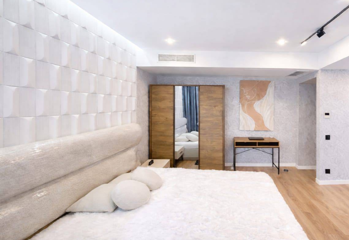 Two room apartment in Alliance Privilege