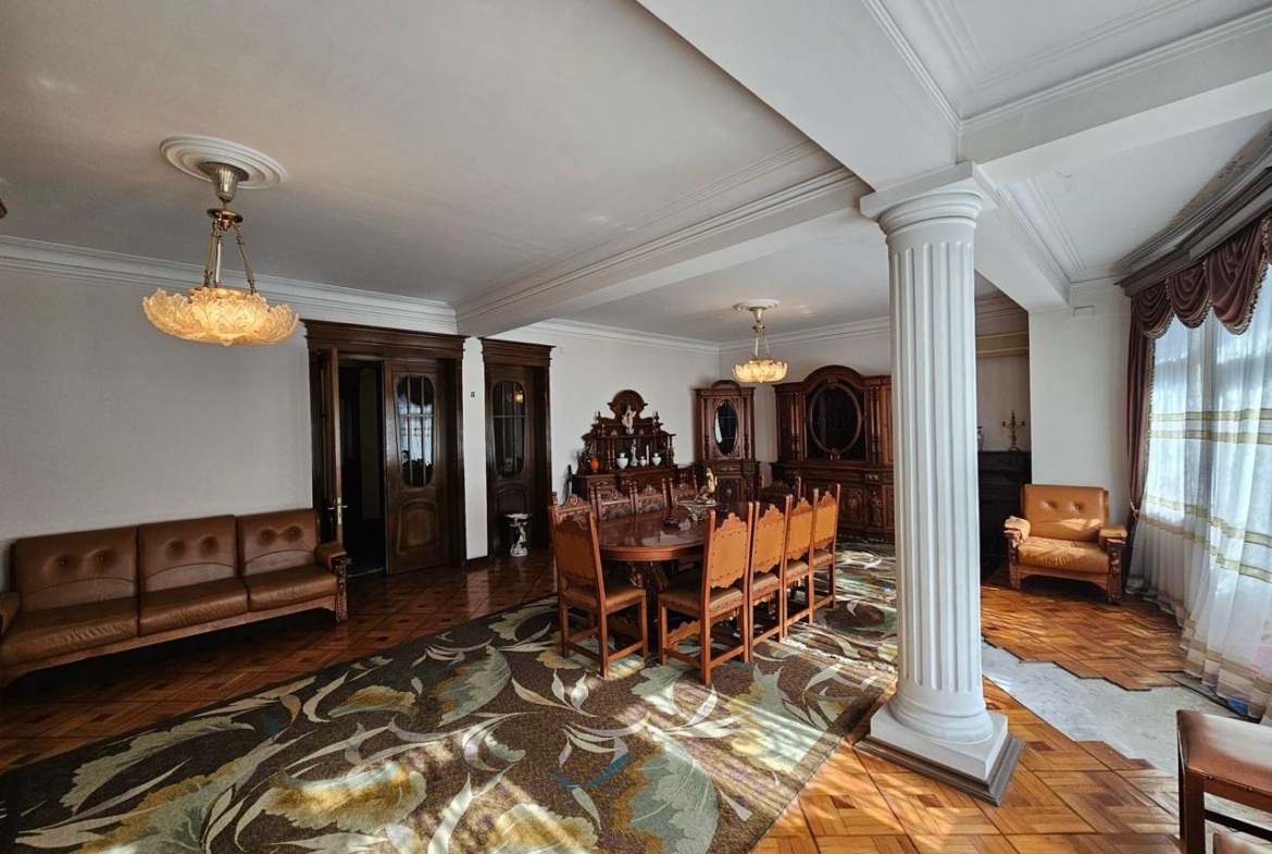 House for sale in the old part of Batumi