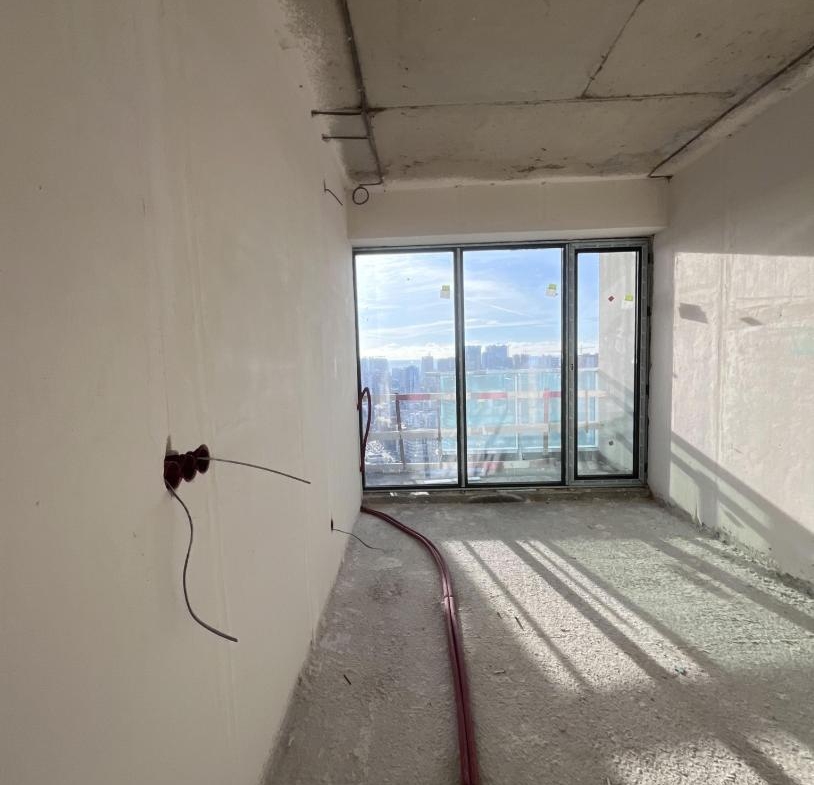 Two room apartment in Sunrise Palace