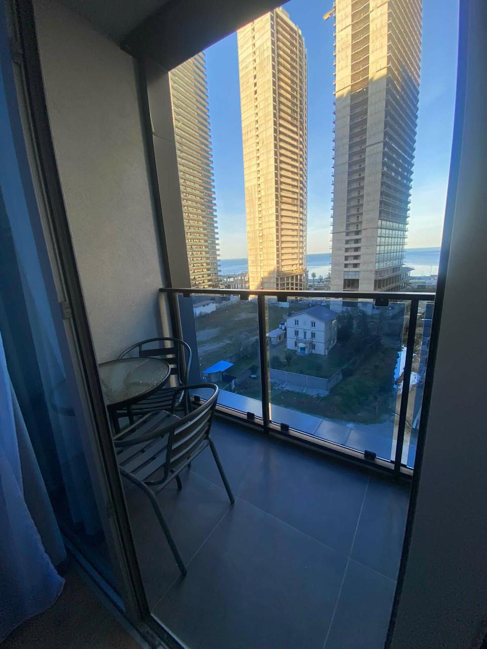 Studio for sale in Komunna
