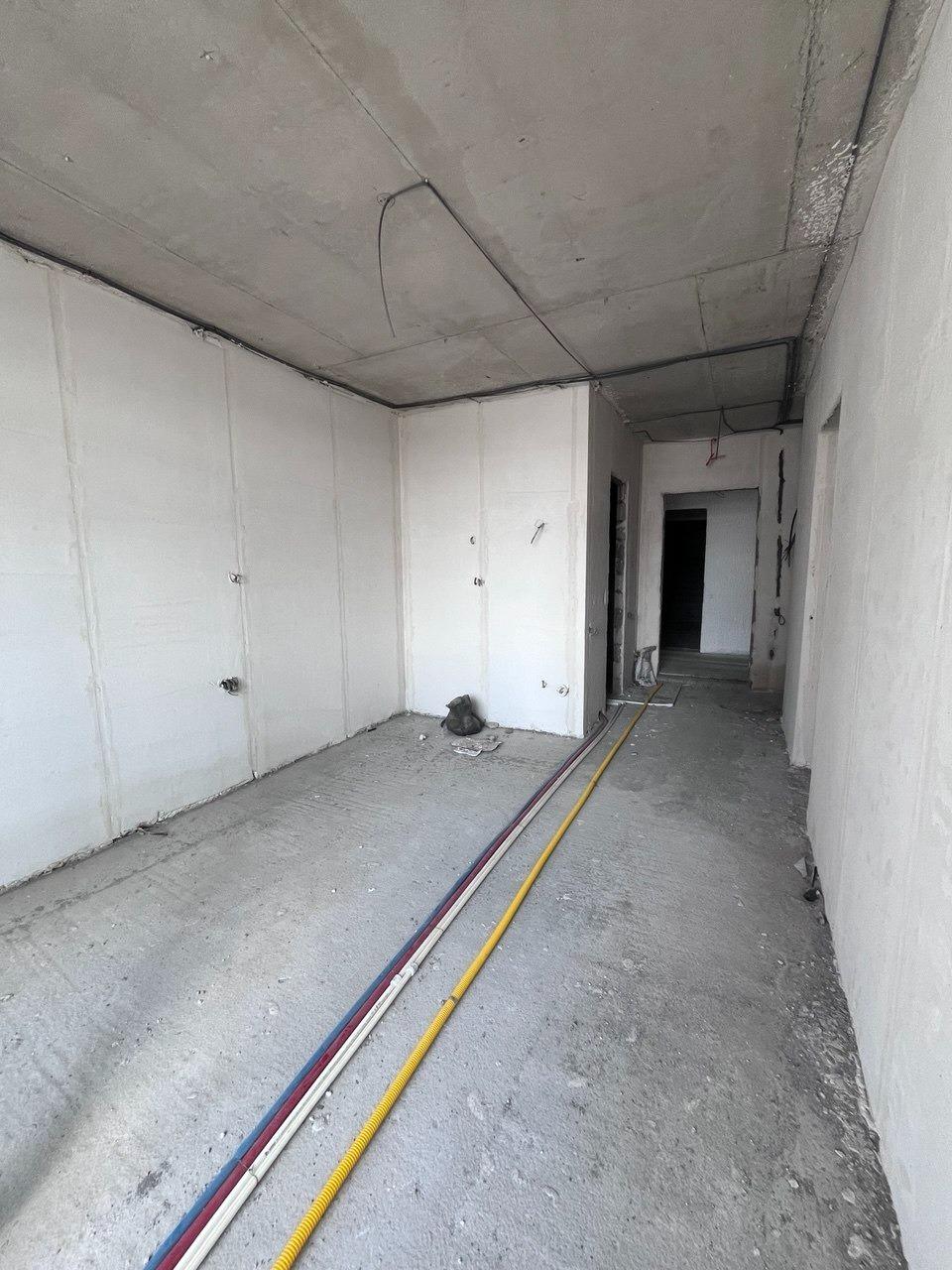 Studio for sale in Accent