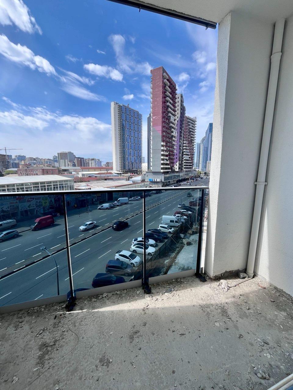 Studio for sale in Accent