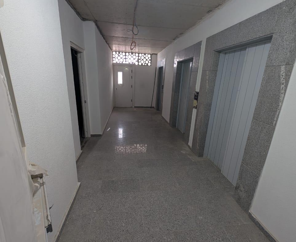 Studio for sale in Accent