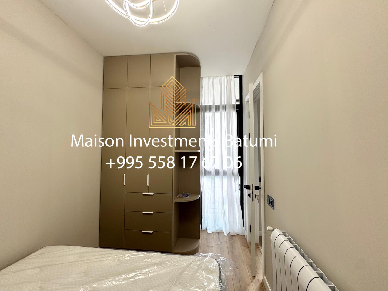 Two room apartment in Bagrationi Residence