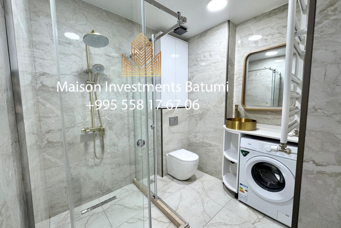 Two room apartment in Bagrationi Residence