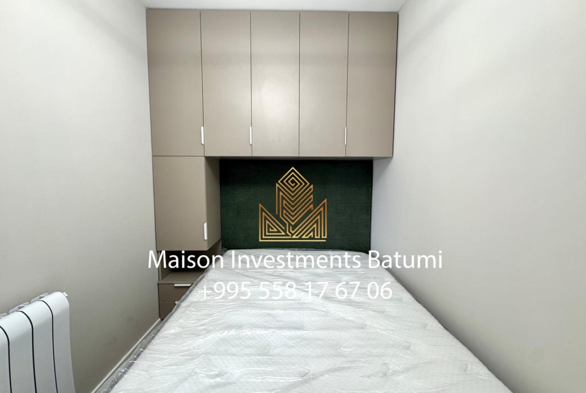 Two room apartment in Bagrationi Residence