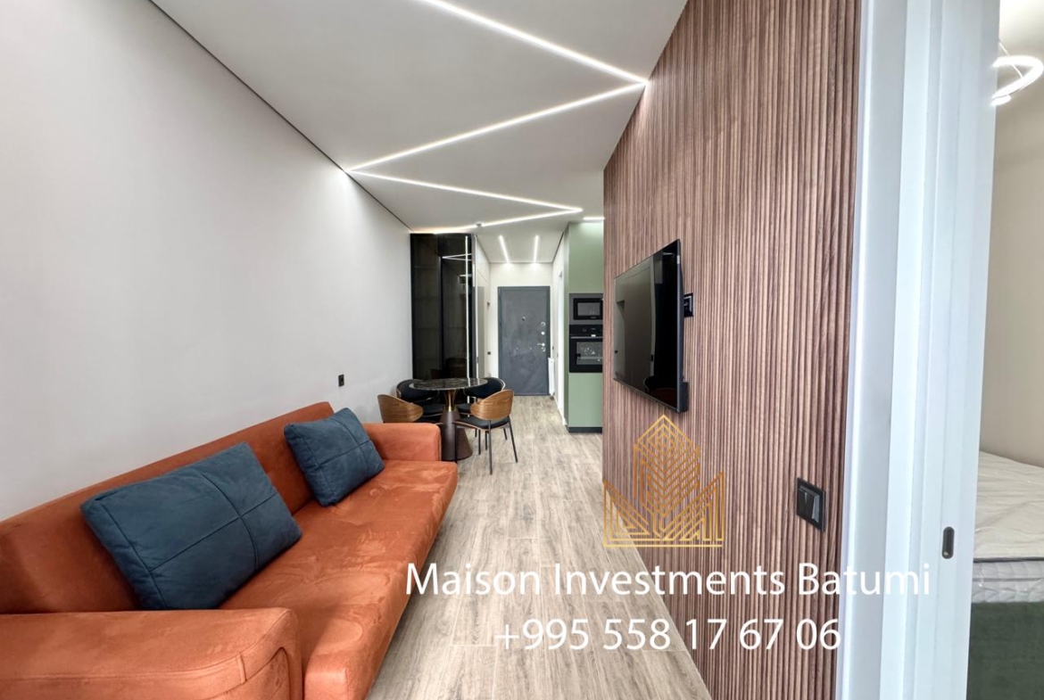 Two room apartment in Bagrationi Residence