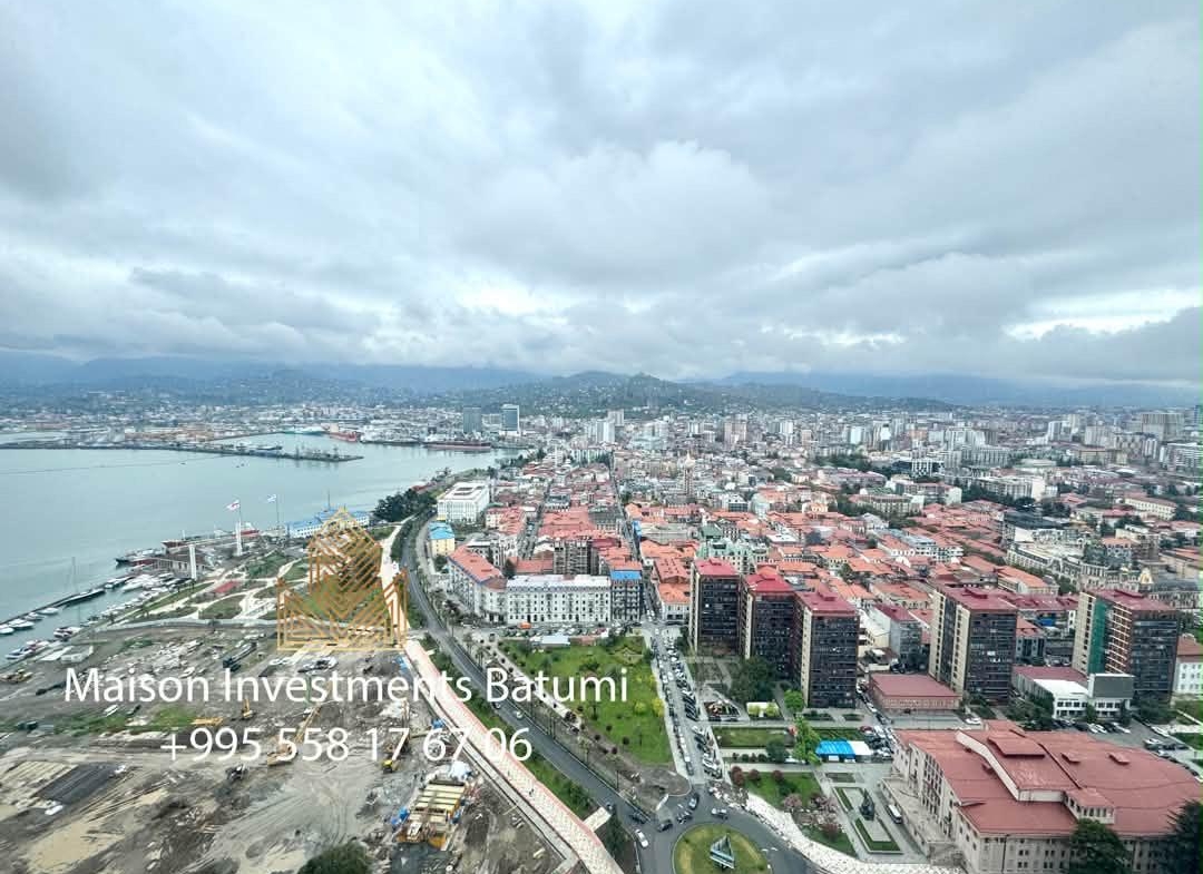 Studio for sale in Porta Tower