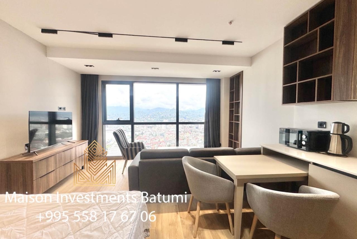 Studio for sale in Porta Tower
