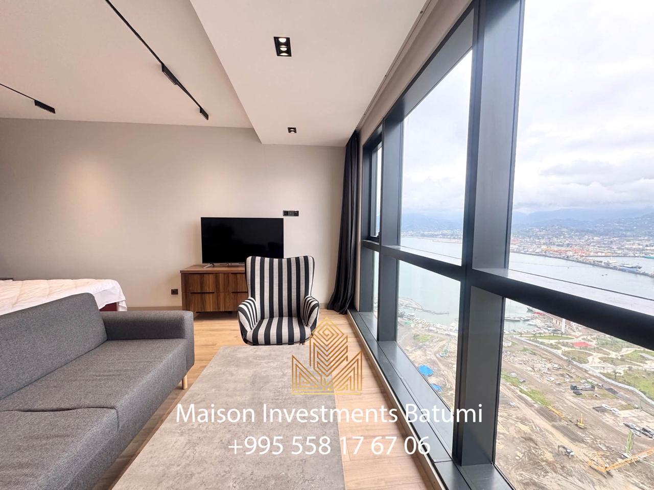 Studio for sale in Porta Tower