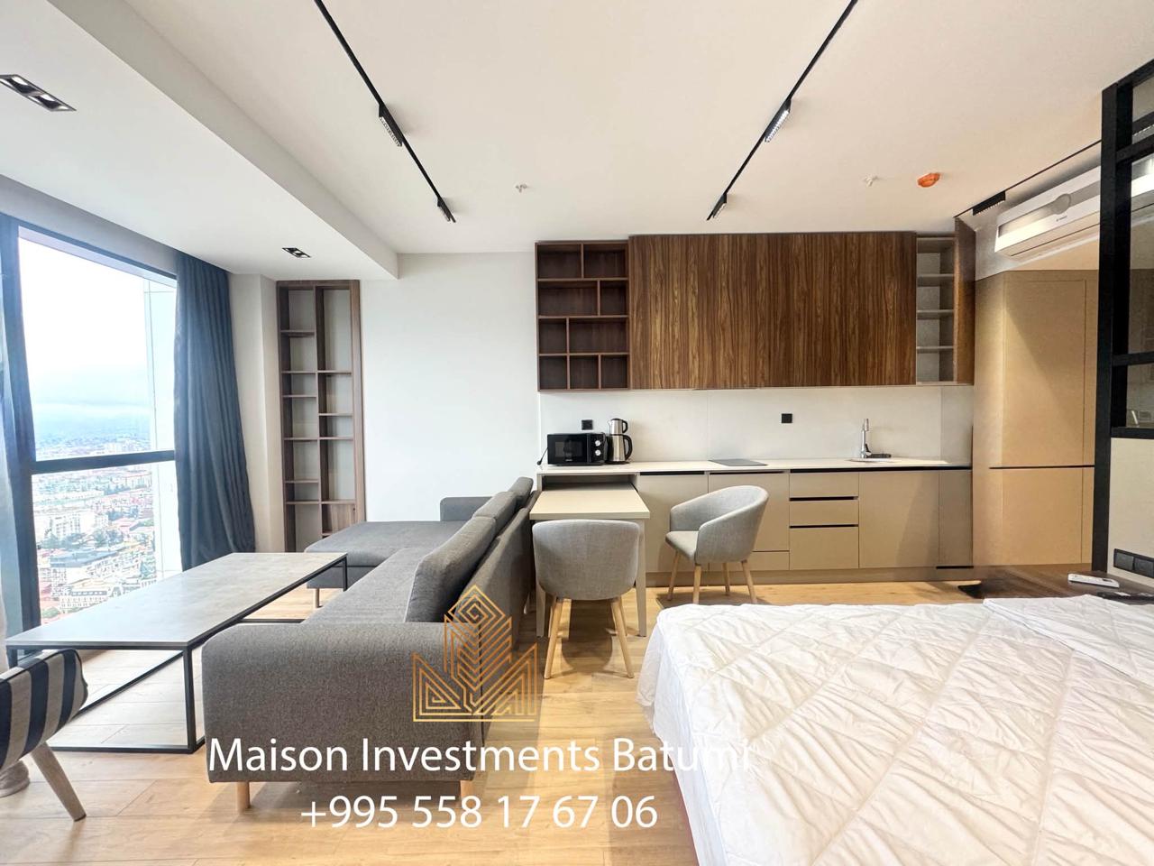 Studio for sale in Porta Tower