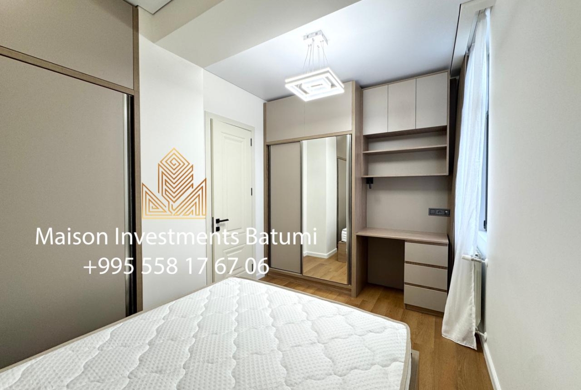 Three room apartment in Bagrationi Residence