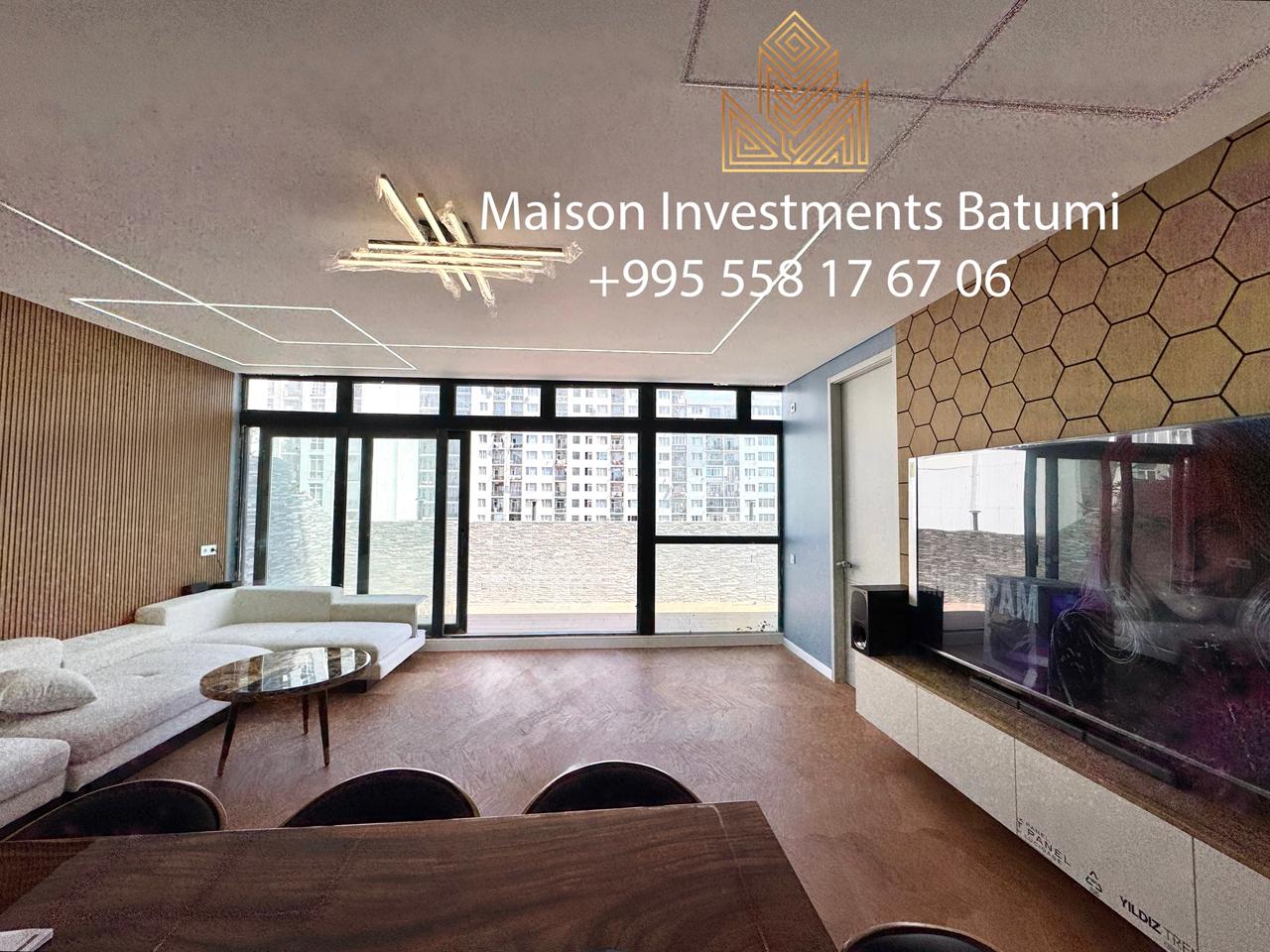 Four-bedroom apartment for sale in the Old town of Batumi