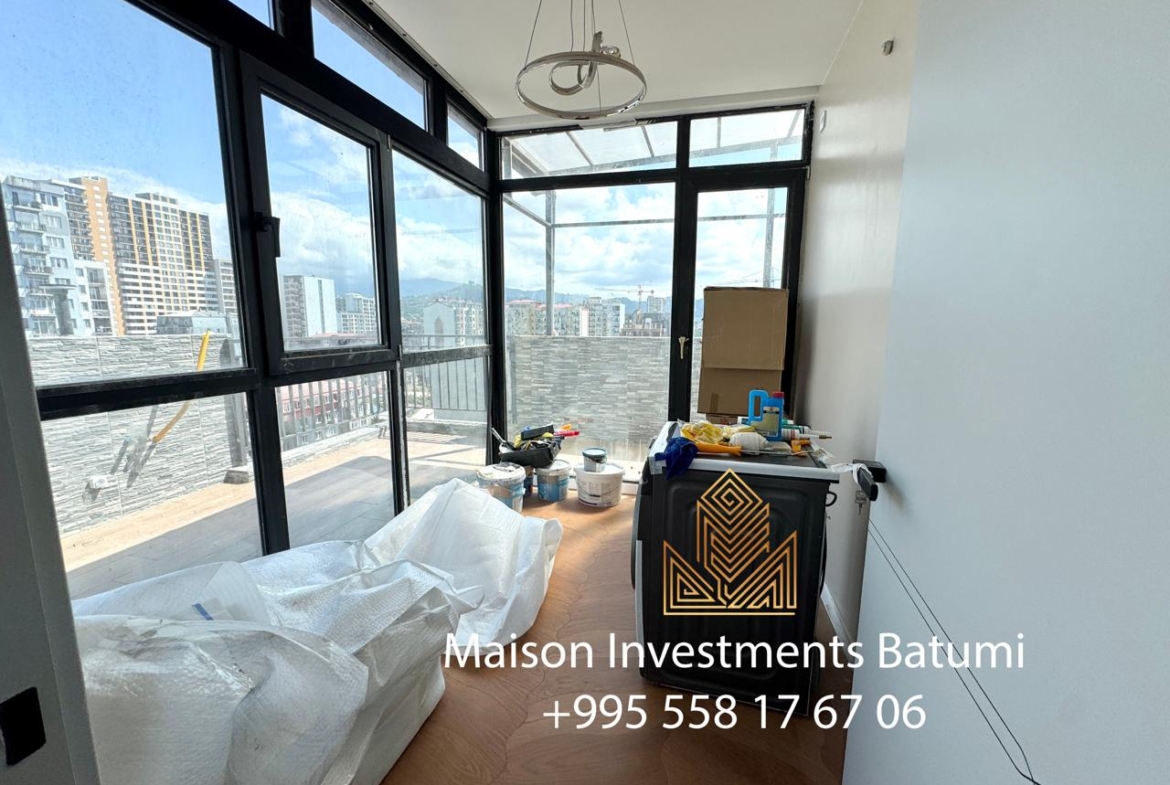 Four-bedroom apartment for sale in the Old town of Batumi