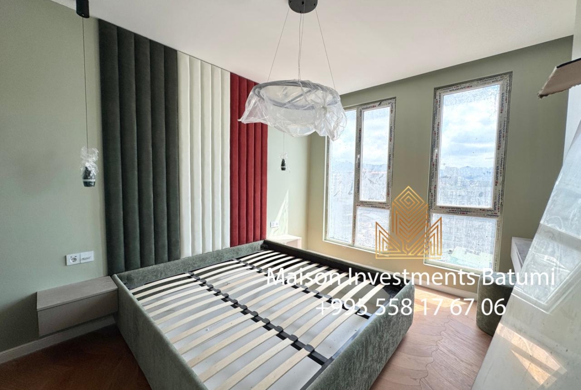 Four-bedroom apartment for sale in the Old town of Batumi
