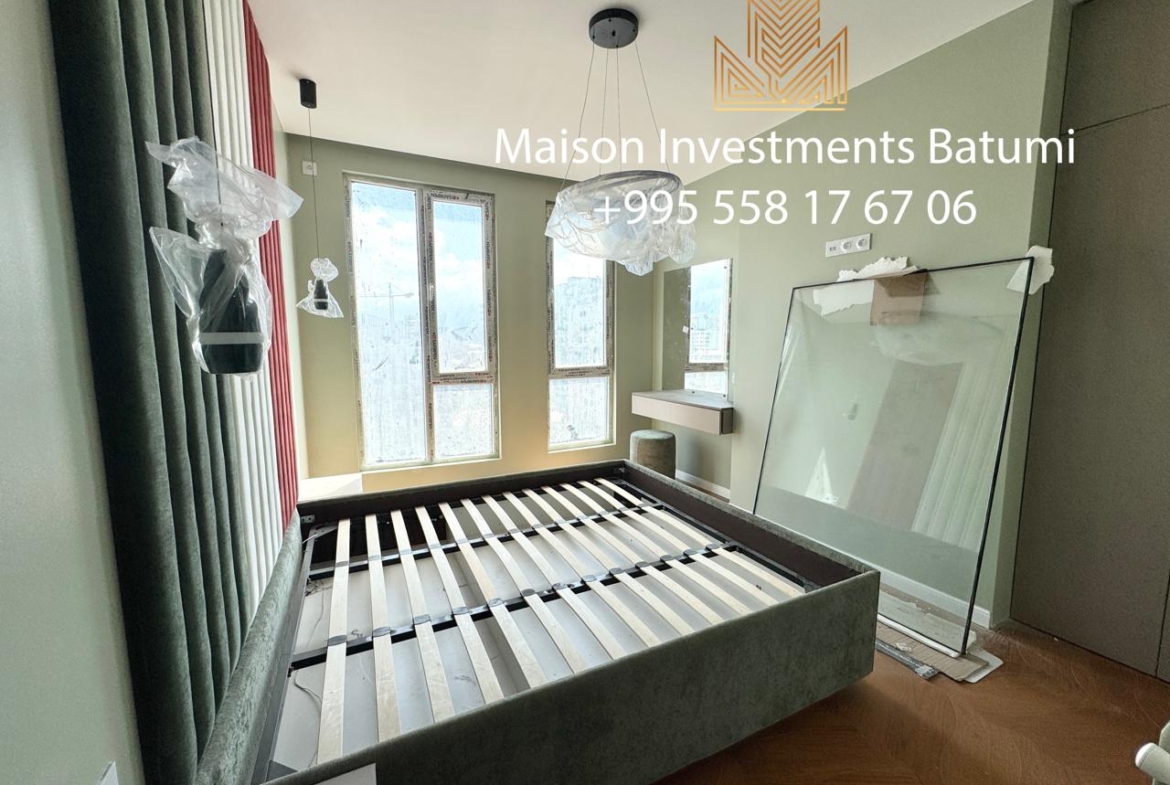 Four-bedroom apartment for sale in the Old town of Batumi