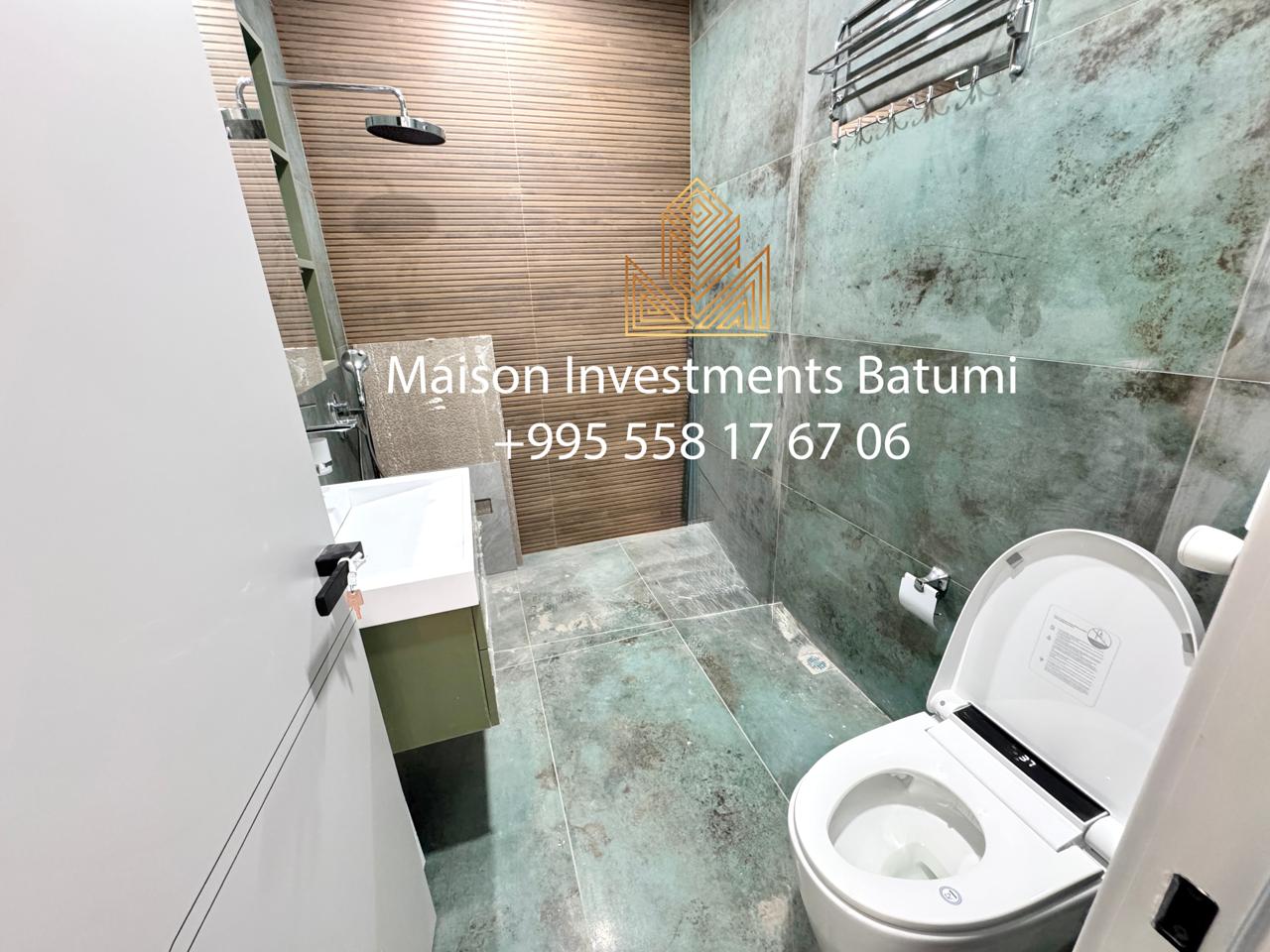 Four-bedroom apartment for sale in the Old town of Batumi