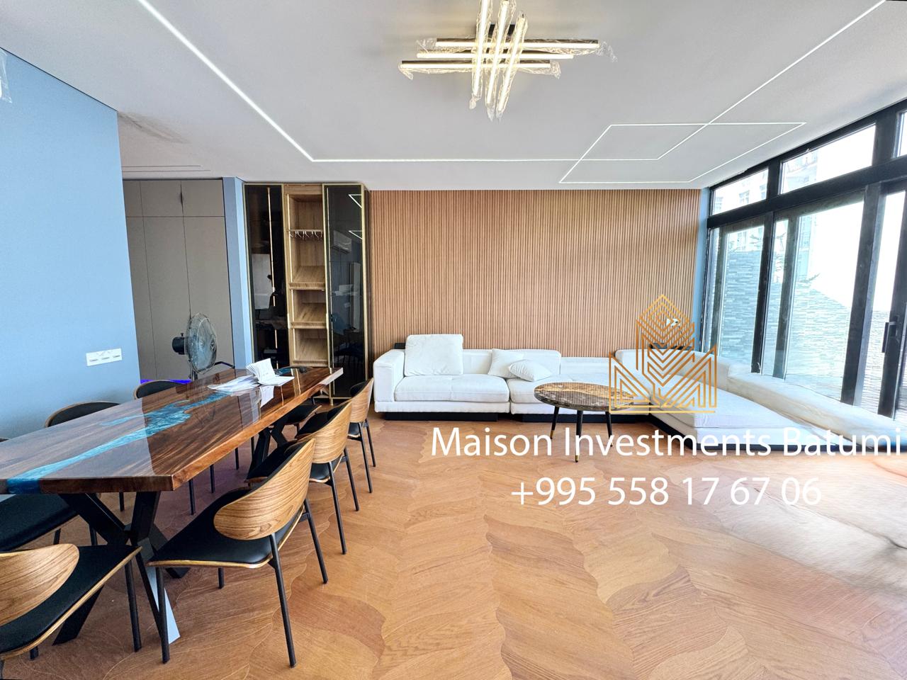 Four-bedroom apartment for sale in the Old town of Batumi