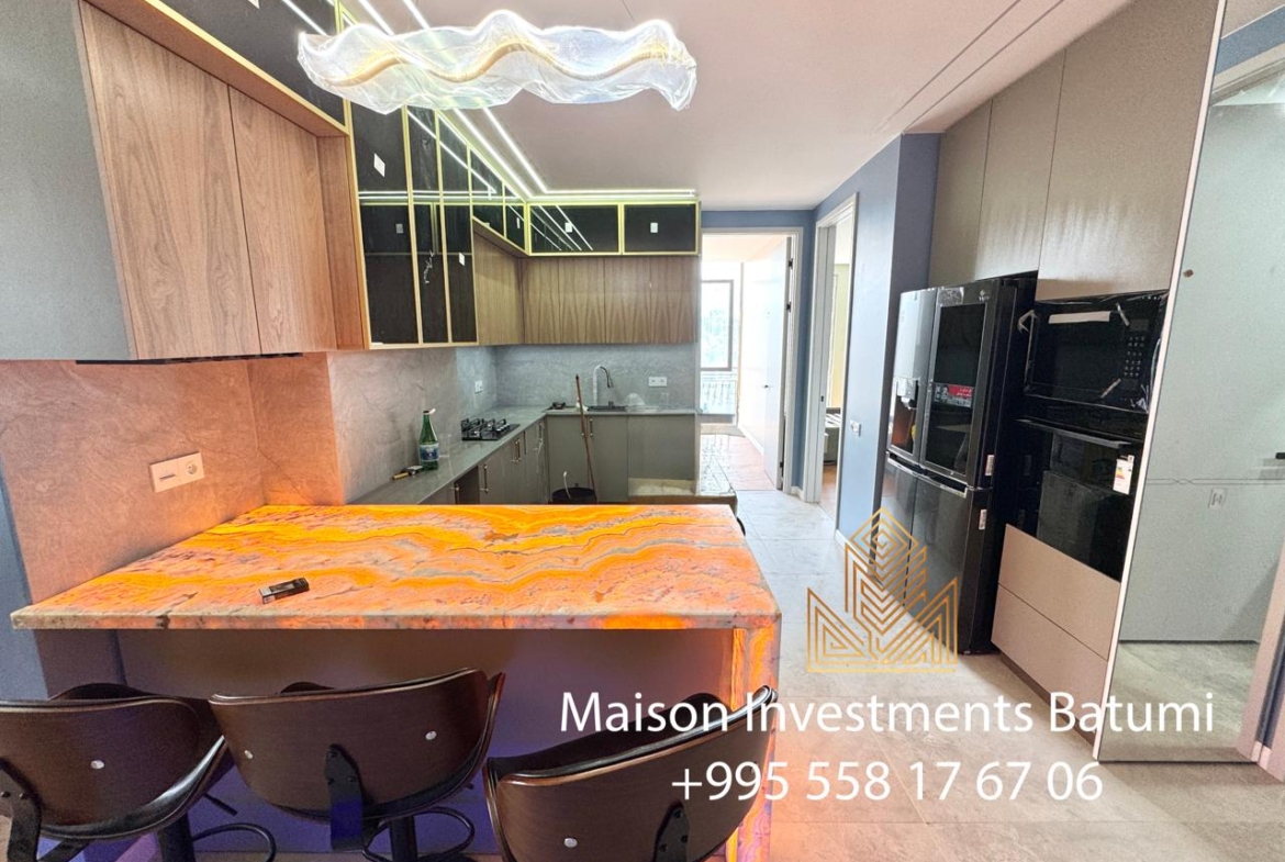 Four-bedroom apartment for sale in the Old town of Batumi
