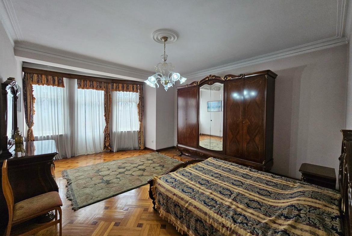 House for sale in the old part of Batumi