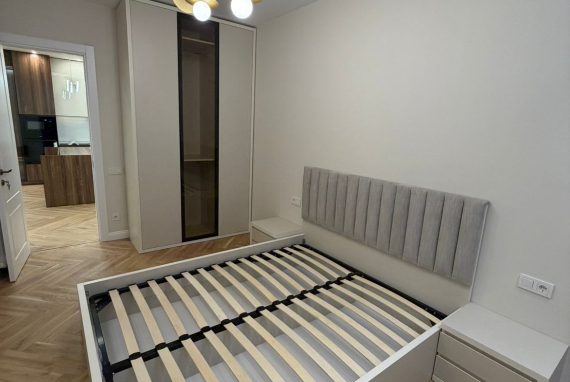 Three room apartment on Inasaridze street