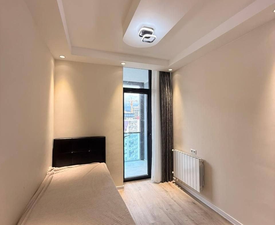 Four room apartment in Bagrationi Residence