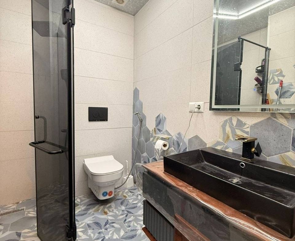 Four room apartment in Bagrationi Residence