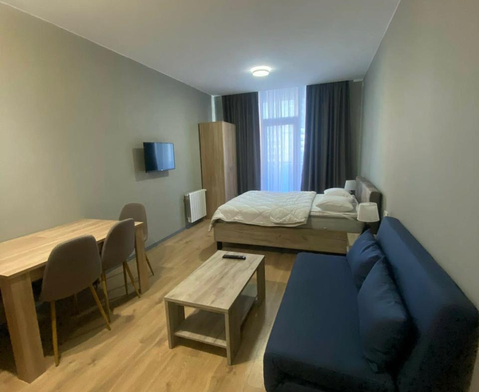 Studio for sale in Komunna