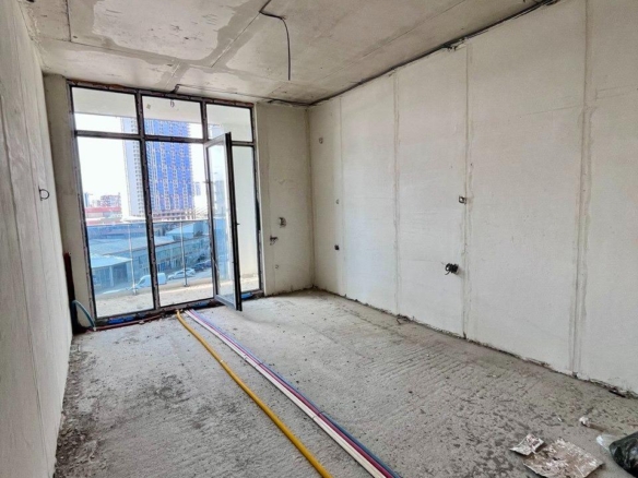Studio for sale in Accent