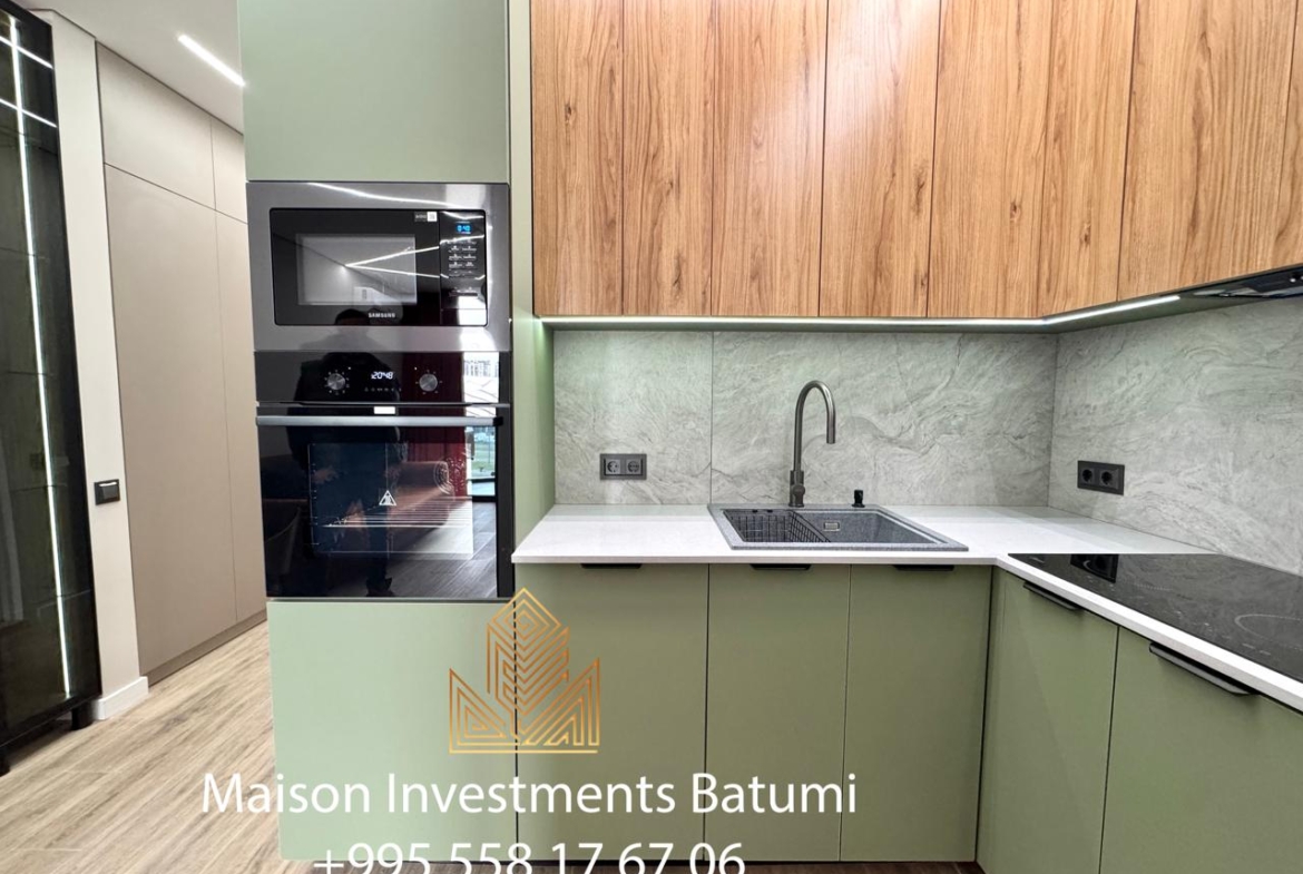 Two room apartment in Bagrationi Residence