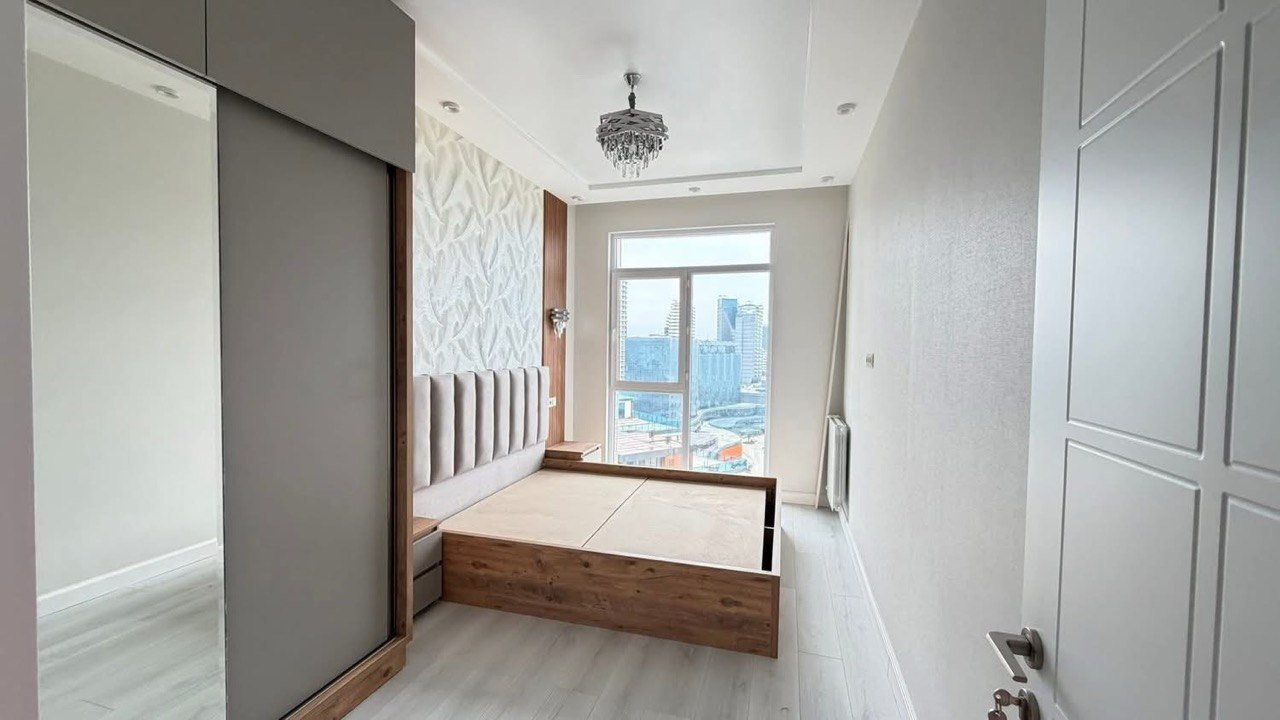 Three room apartment in Aisi