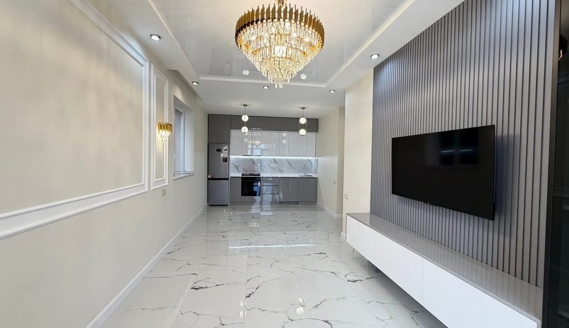Three room apartment in Aisi