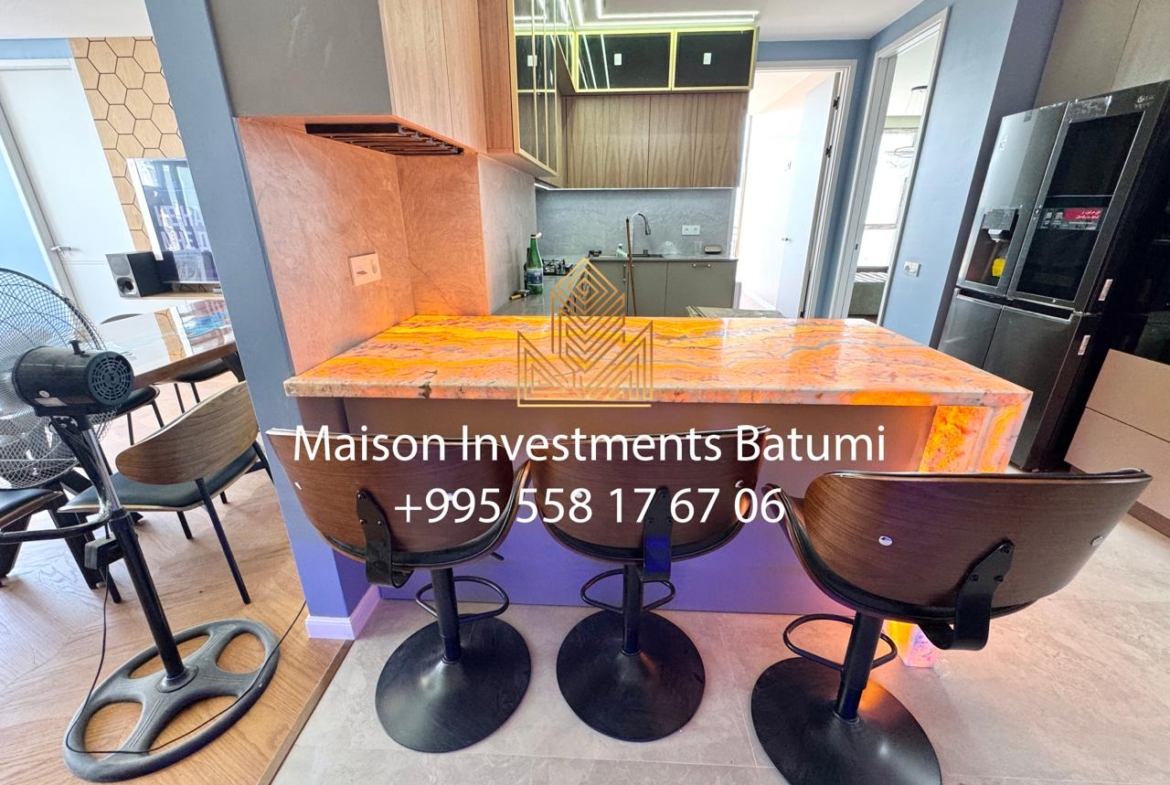 Four-bedroom apartment for sale in the Old town of Batumi