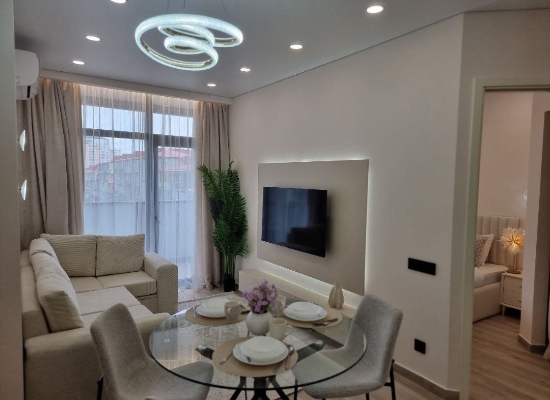 Two room apartment in Black Sea Towers