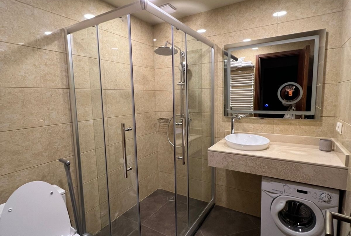 Two room apartment in Dream Land Oasis