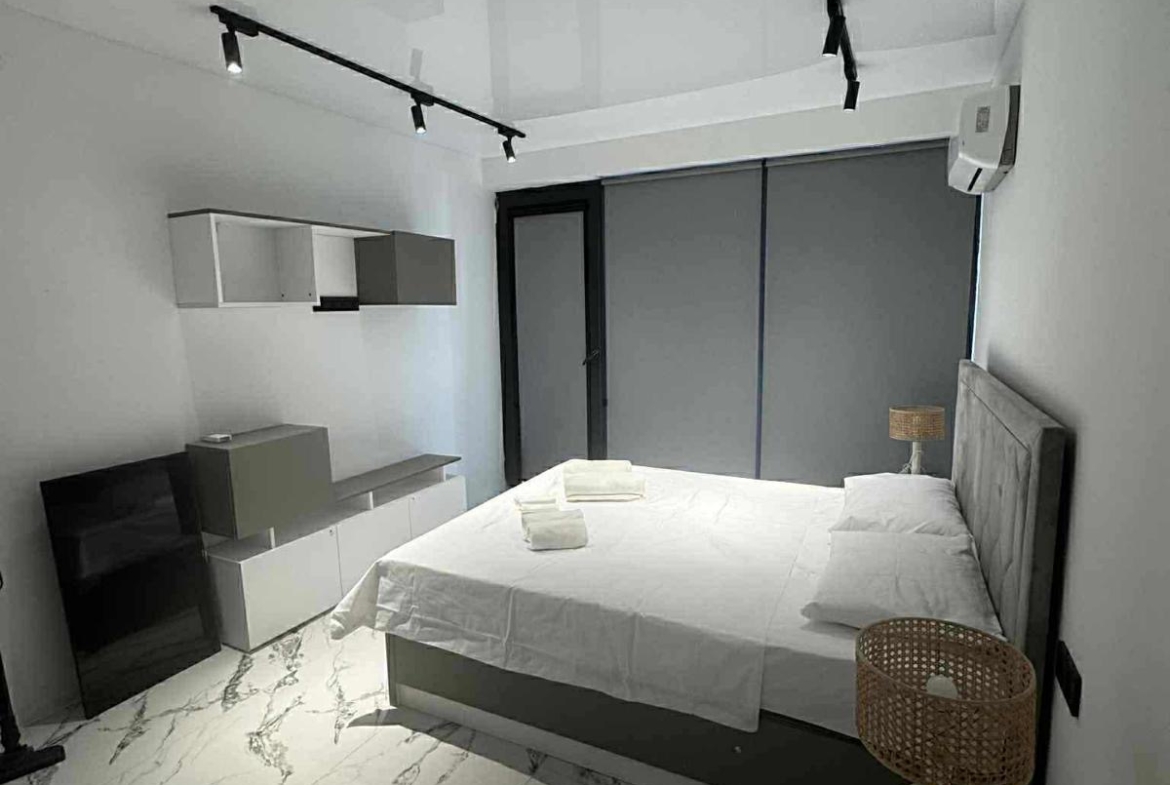 Studio for sale in Blue Sky Tower