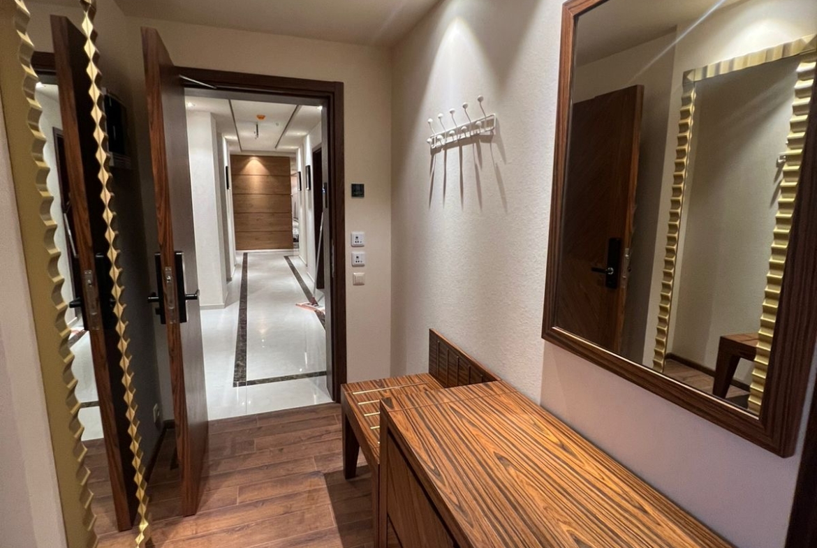 Two room apartment in Dream Land Oasis