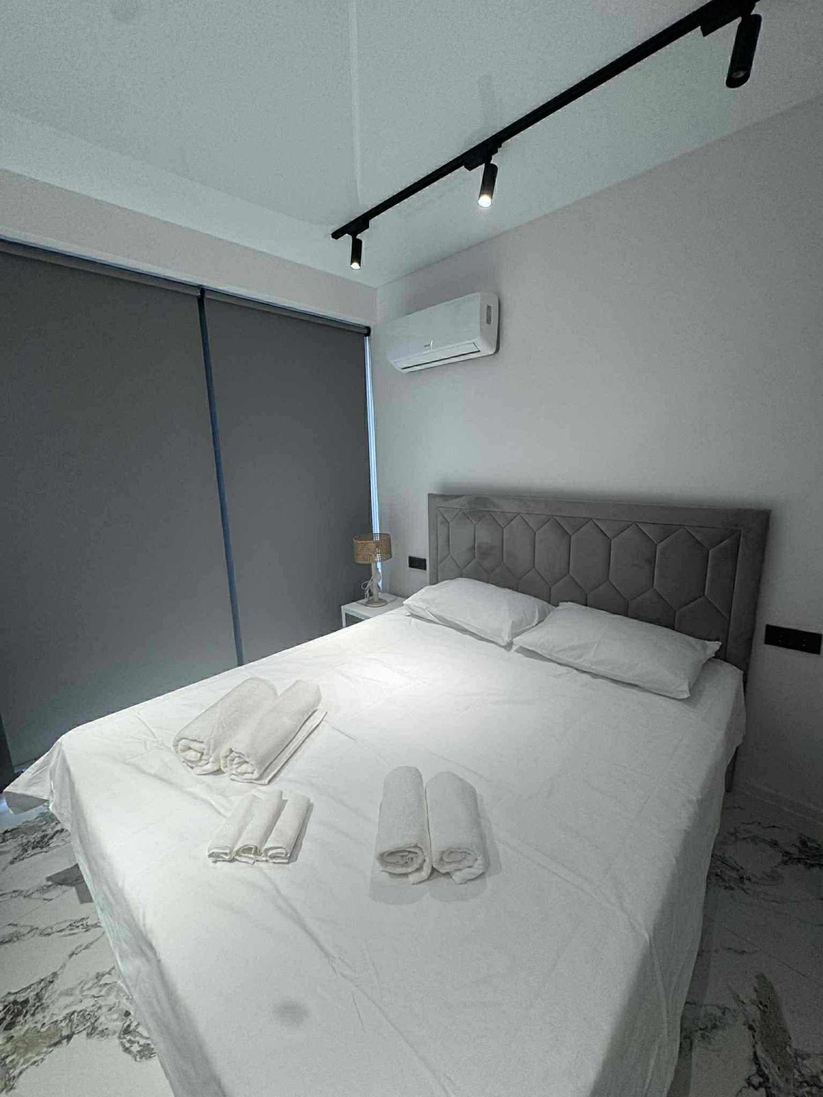88d762ef-7fef-47b2-a47b-3511960e8ff4 Studio for sale in Blue Sky Tower