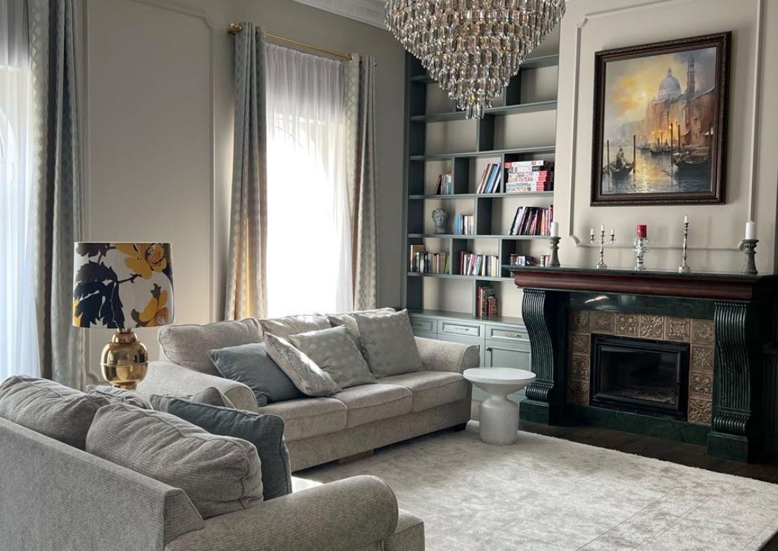 Large residence for sale in old Batumi
