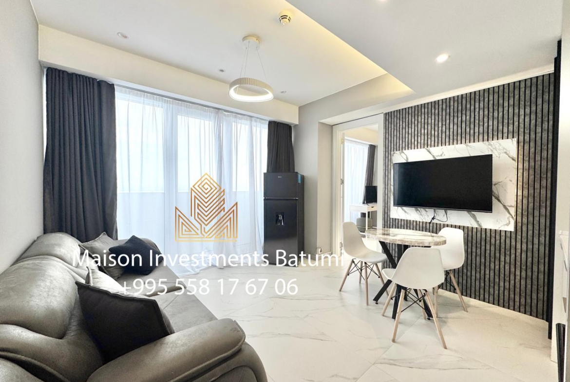 Two room apartment in Alliance Palace