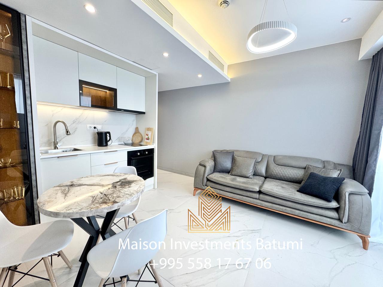 Two room apartment in Alliance Palace