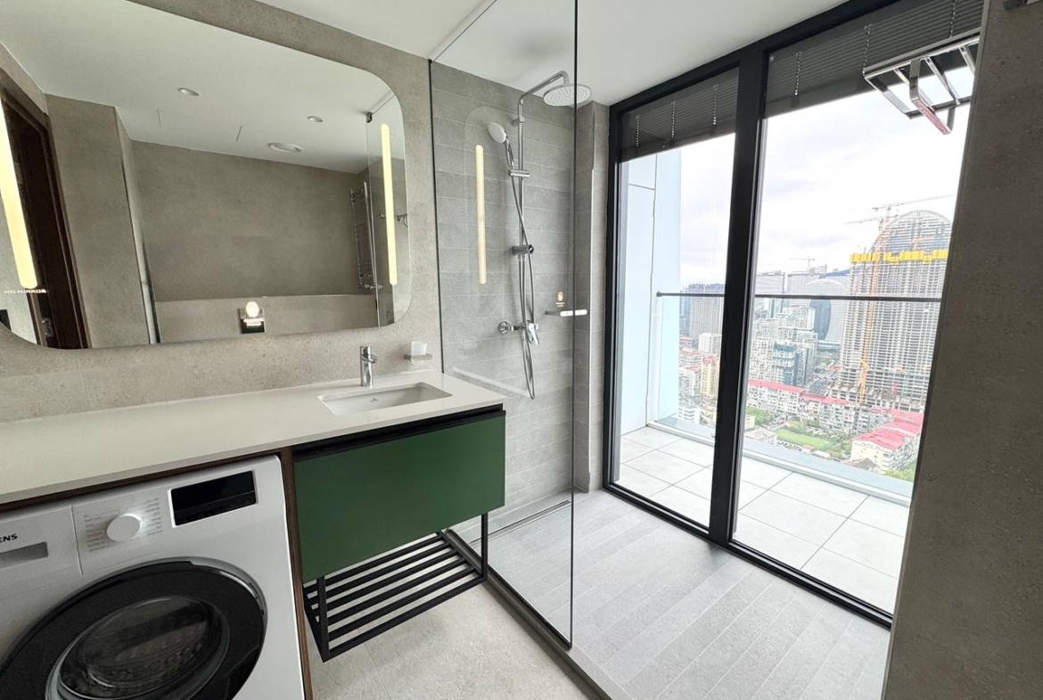 Big studio for sale in Alliance Privilege