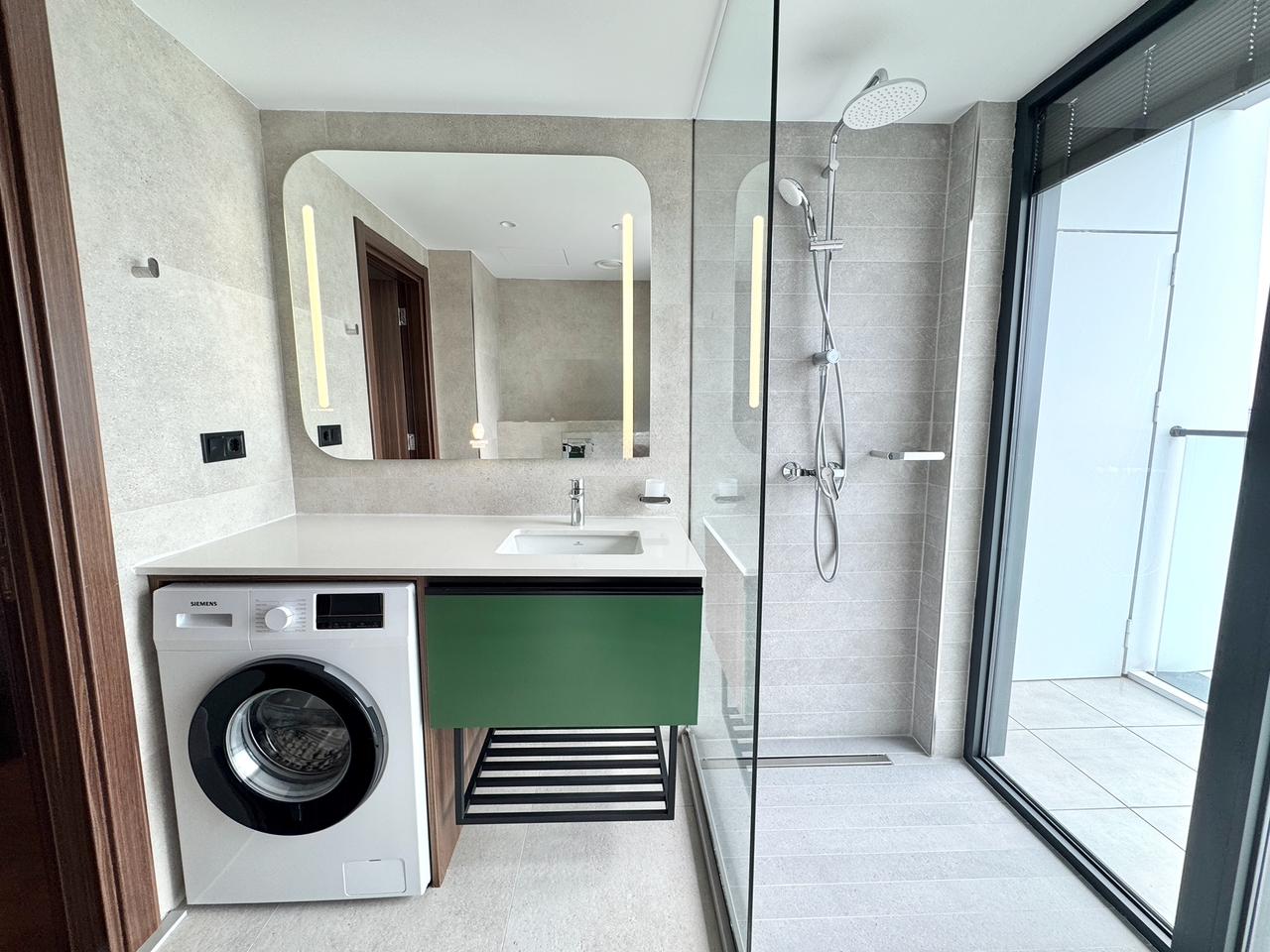 Big studio for sale in Alliance Privilege