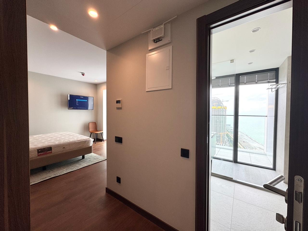 Big studio for sale in Alliance Privilege