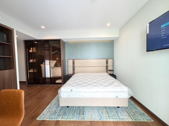Big studio for sale in Alliance Privilege