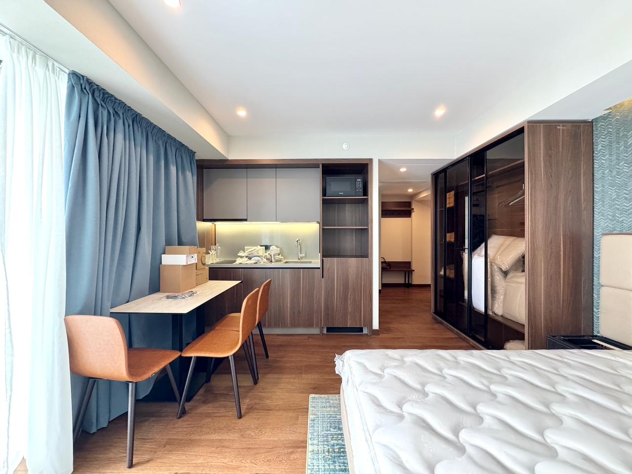 Big studio for sale in Alliance Privilege