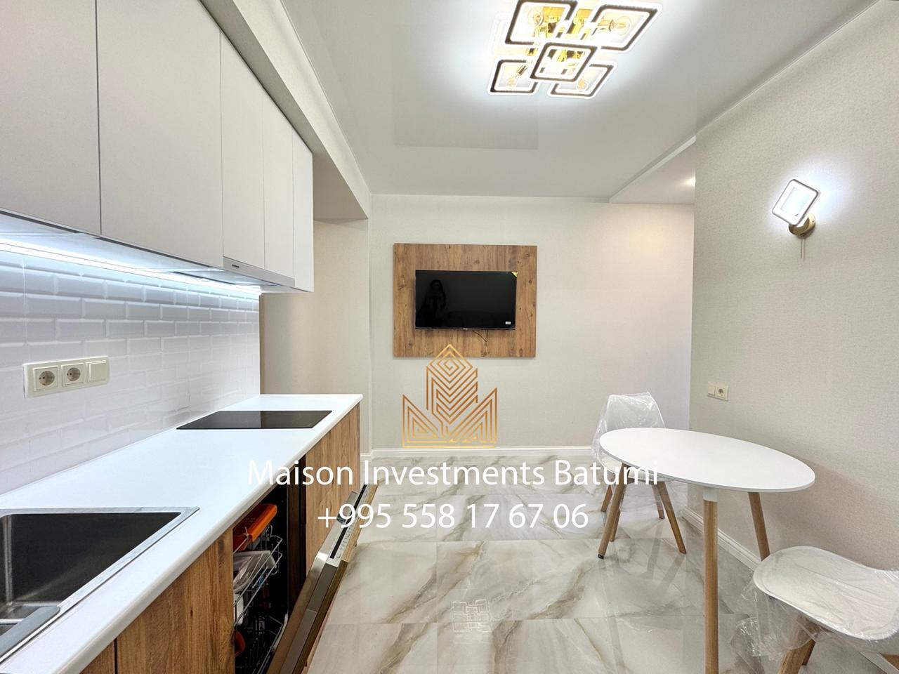 Two room apartment in Orbi Beach Tower
