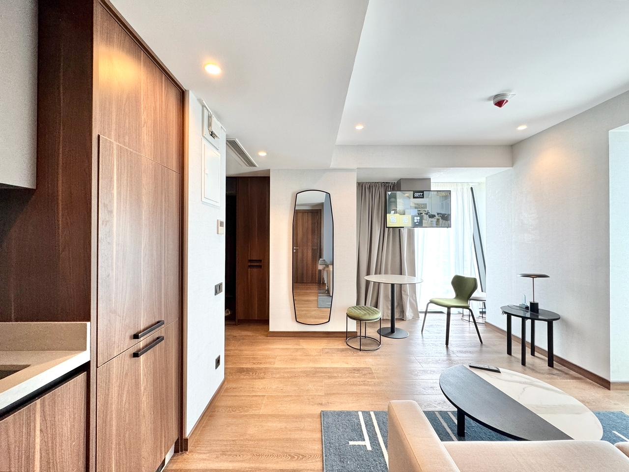 Two rooms apartment in Alliance Privilege